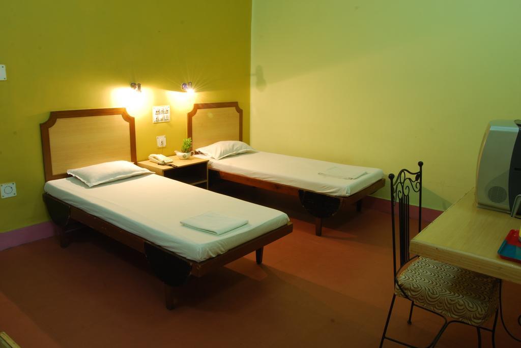 The Boulevard Hotel Jamshedpur Exterior photo