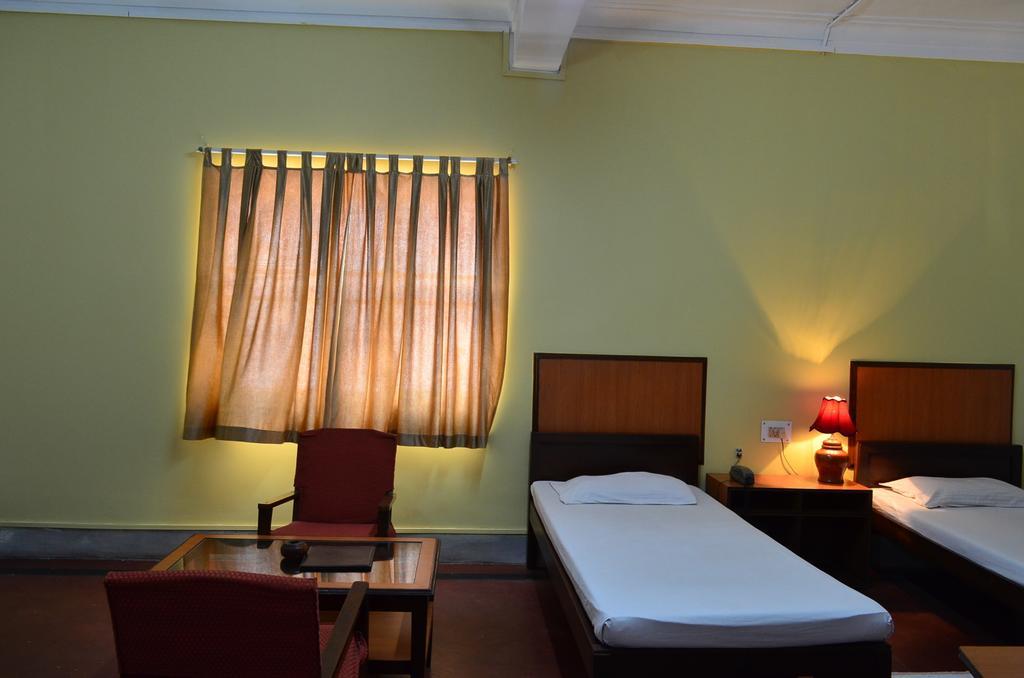 The Boulevard Hotel Jamshedpur Exterior photo