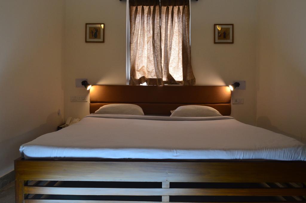 The Boulevard Hotel Jamshedpur Room photo